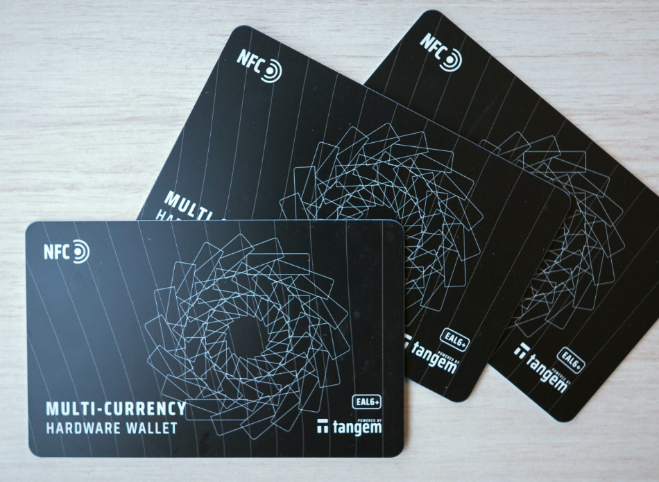 Обзор криптовалютного кошелька Tangem Wallet